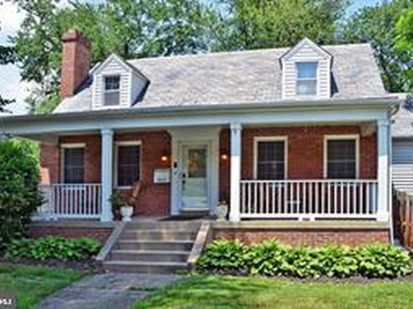 1809 Forest Glen Rd