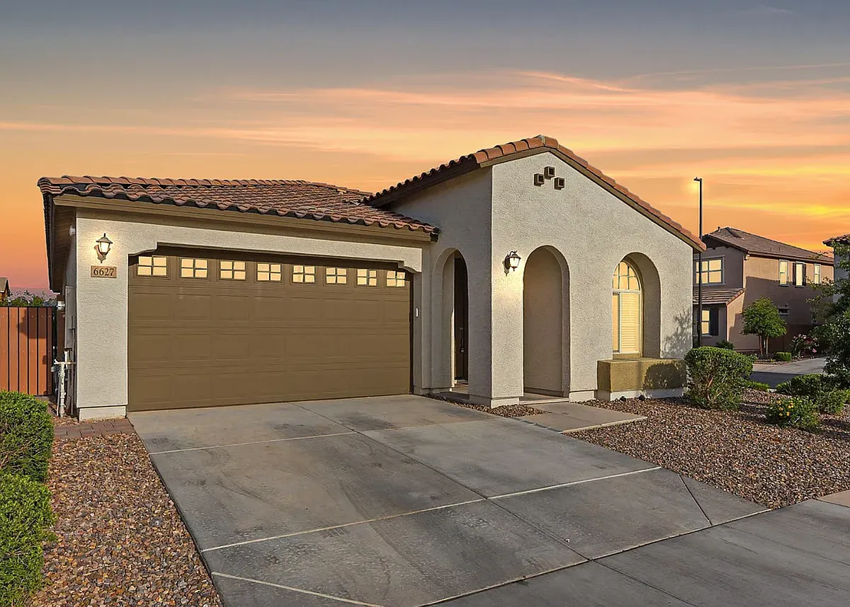Building Photo - 6627 S Abbey Ln