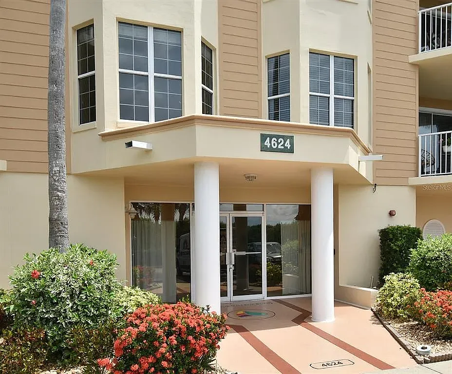 2 bed, 1339 sqft, $3,500 — Photo 2