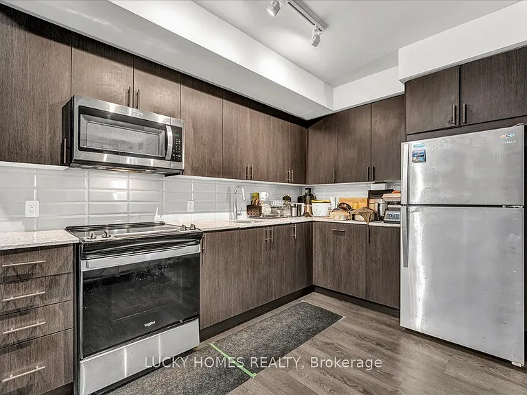 2550 Simcoe St N #317 — Photo 20