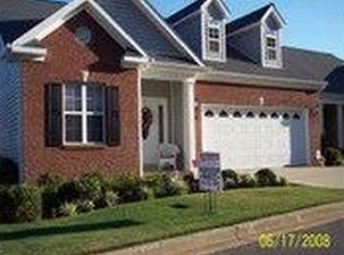 30 Mountain Side Cir, Anniston, AL 36207
