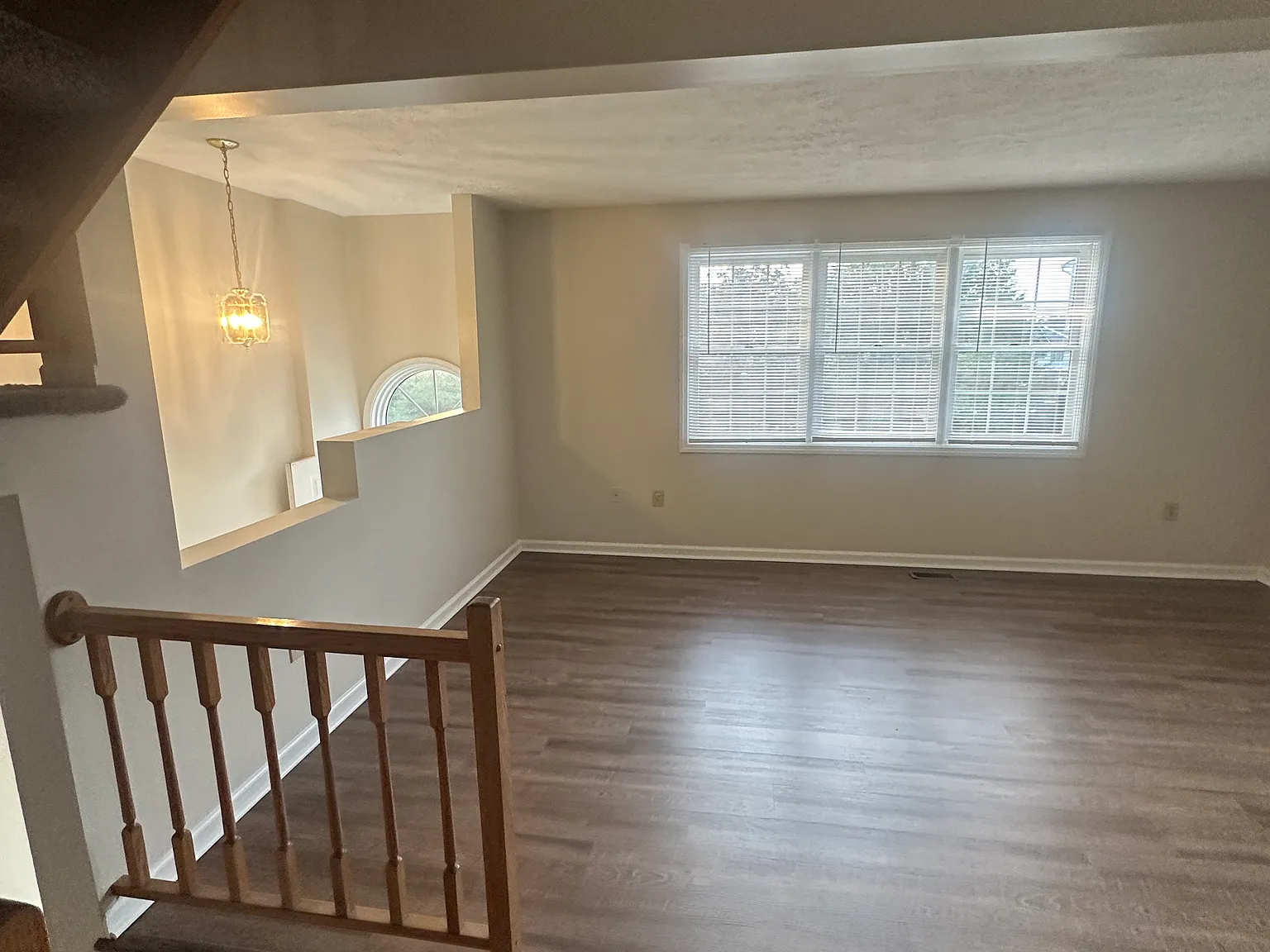 2614 Birchwood Lane — Photo 3