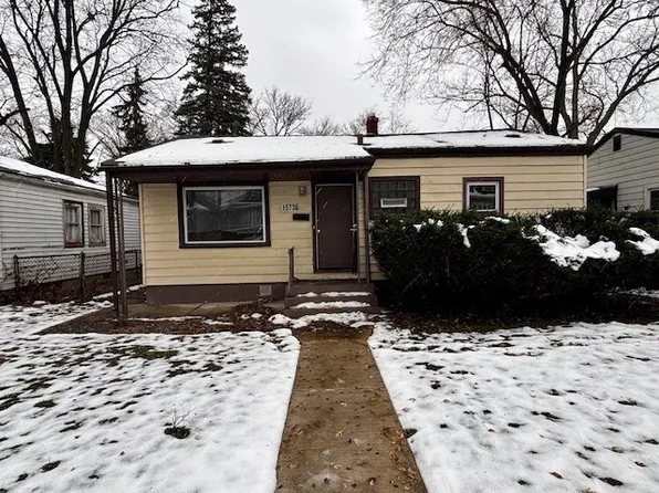 15730 Paulina St, Harvey, IL 60426