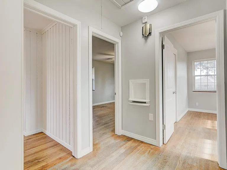 2021 NW 48th St — Photo 32