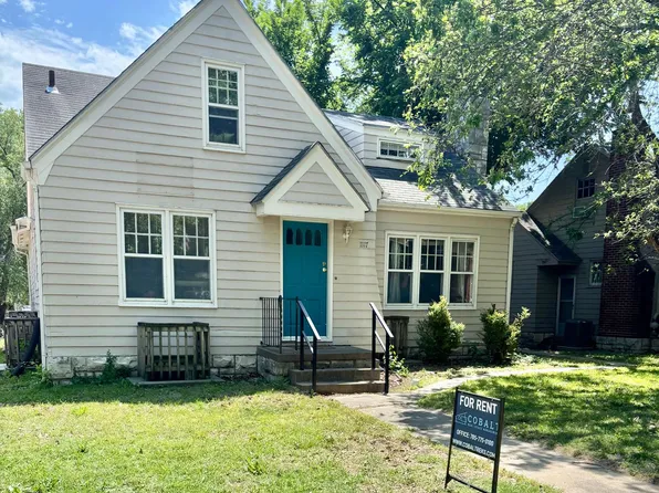 1117 Bertrand St APT A, Manhattan, KS 66502