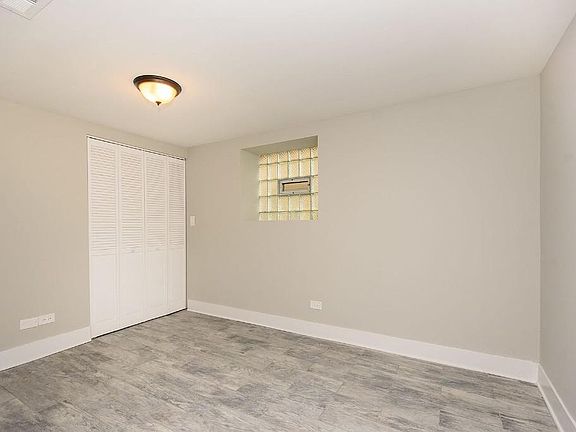 4th image of 2536 N Kimball Ave