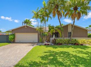10901 SW 140th Ave, Miami, FL 33186