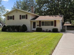 5726 Paula Blvd, North Ridgeville, OH 44039