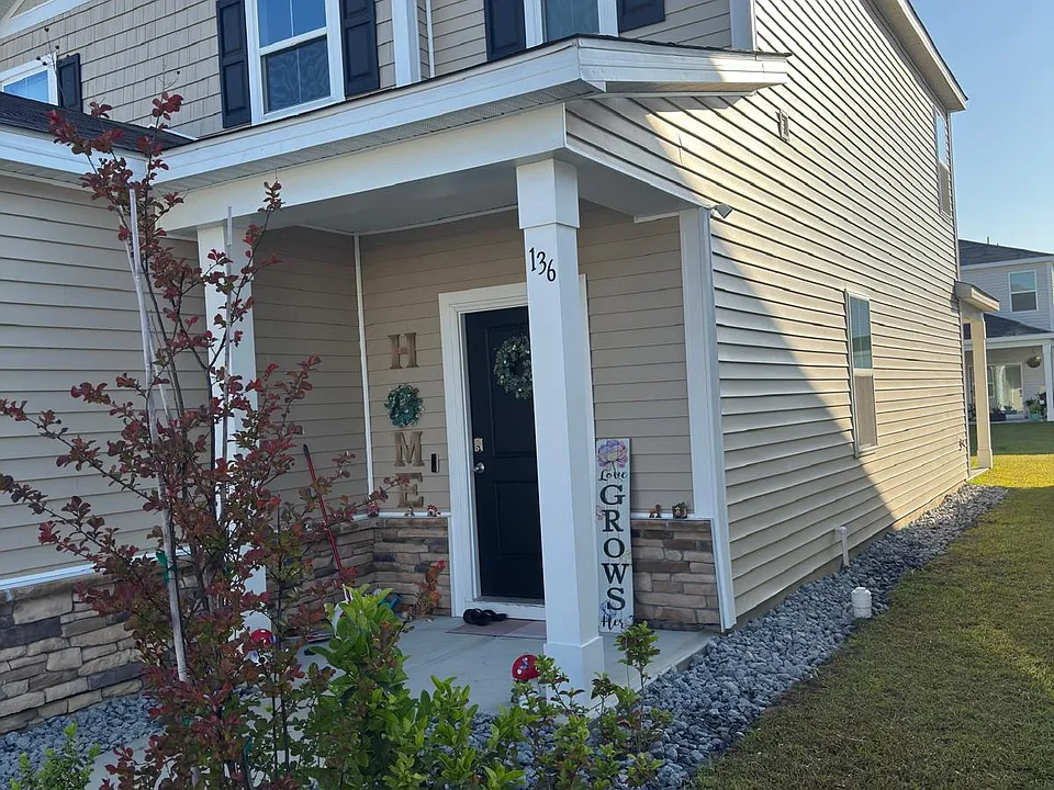 136 Dreher Dr