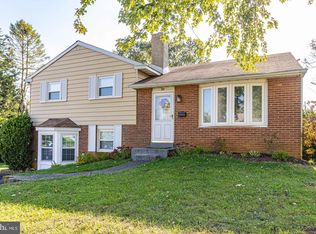 20 Eastview Dr, Glenside, PA 19038