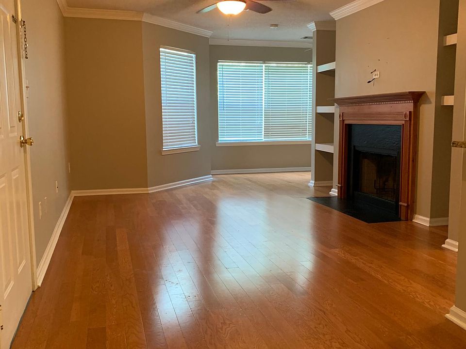1st image of 188 Midland Pkwy APT 207