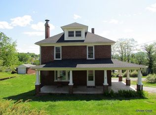 207 Gunn Ave, Vinton, VA 24179