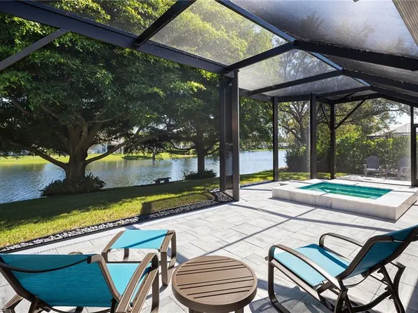 7536 San Miguel WAY, NAPLES, FL 34109