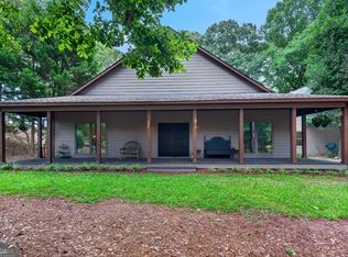 1369 Mobley Bridge Rd, Hogansville, GA 30230
