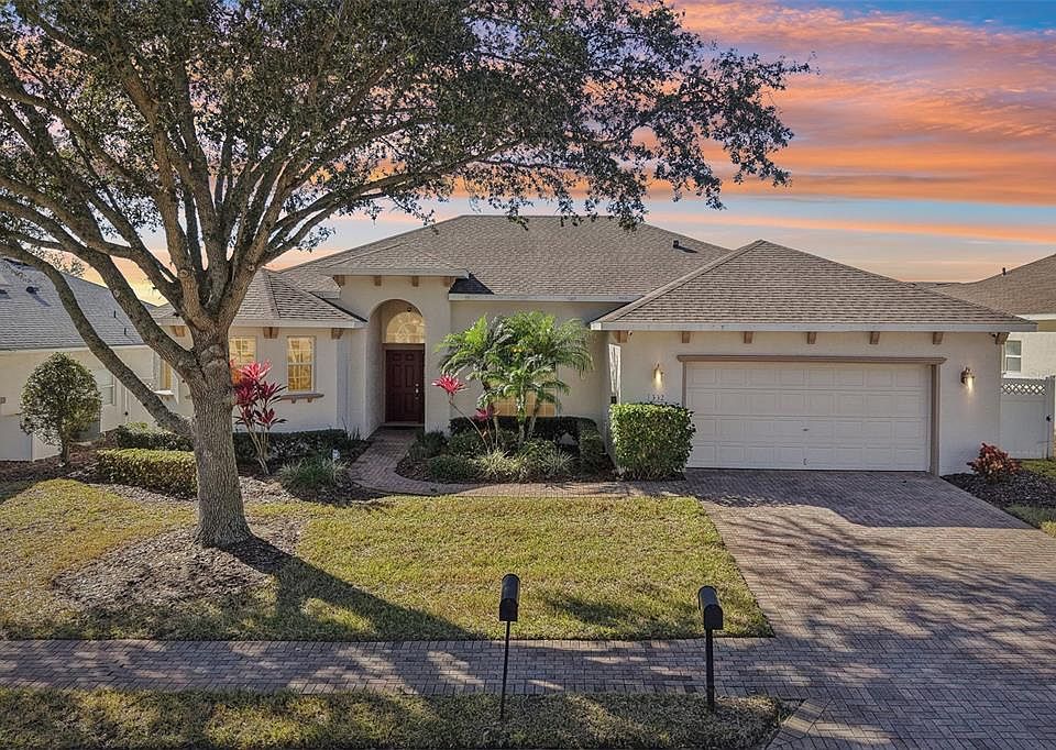 1st image of 332 BURFORD CIRCLE