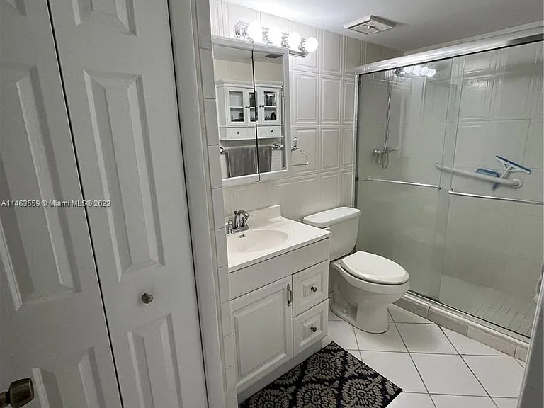14164 SW 93rd Ln #14164 — Photo 2