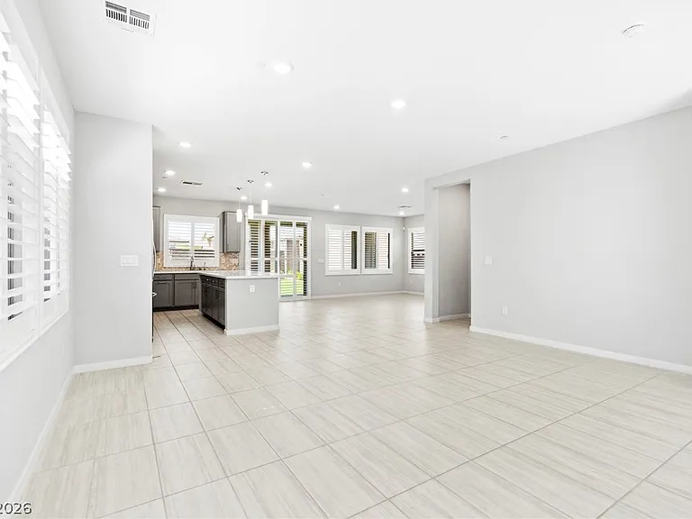 12089 Arrebol Ave — Photo 2