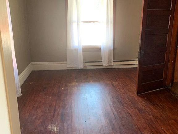 4th image of 5087 S Catherine St