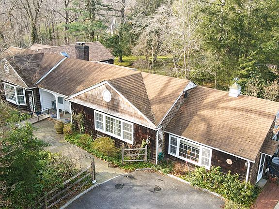 3rd image of 22 Ormond Park Rd #1