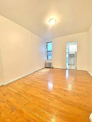 1st image of 326 E 78th St #5