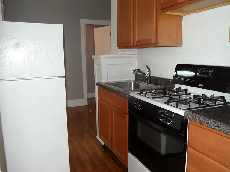 1235 W North Shore Ave #2B — Photo 7