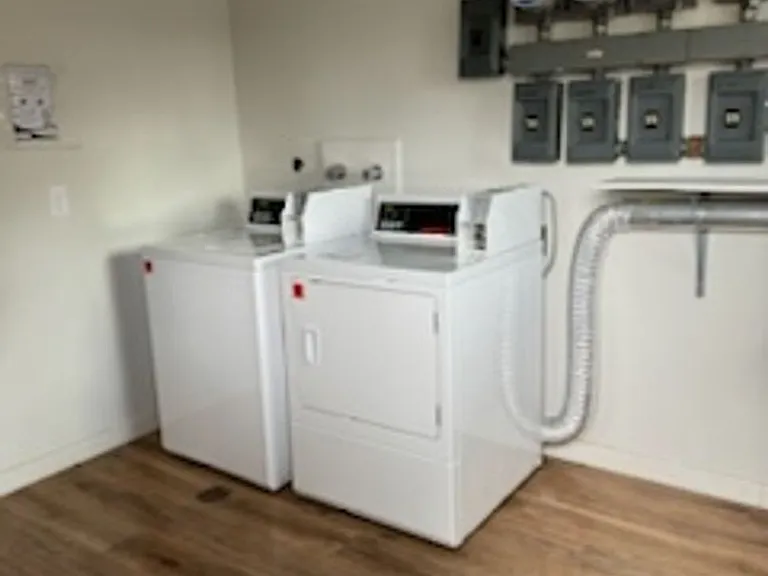 216 S 100 W #8 — Photo 16