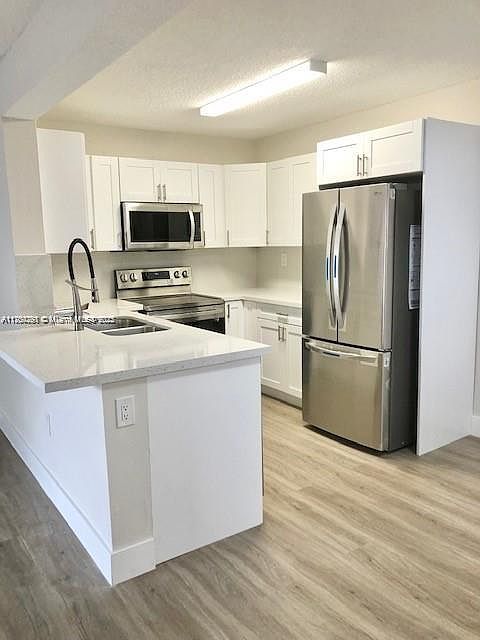 1st image of 251 Palm Cir W APT 202