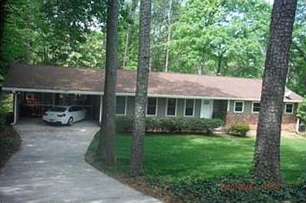 1st image of 675 Iroquois Dr