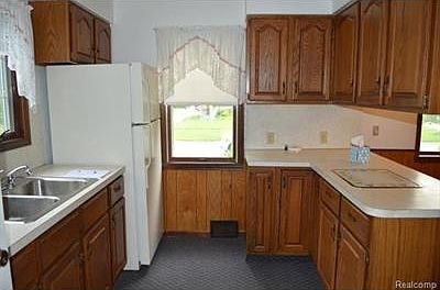 2nd image of 509 Scottwood Ave