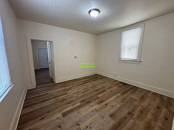 5th image of 527 N Lemcke Ave