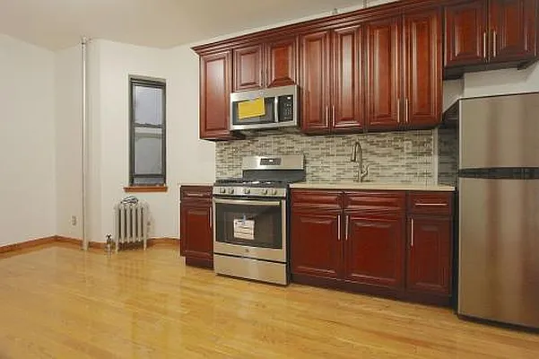 Rented by Compass | media 9