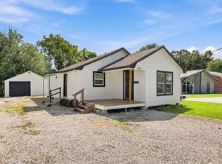 2119 Avenue B, Nederland, TX 77627