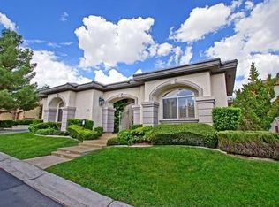 9404 Fontainbleu Dr, Las Vegas, NV 89145