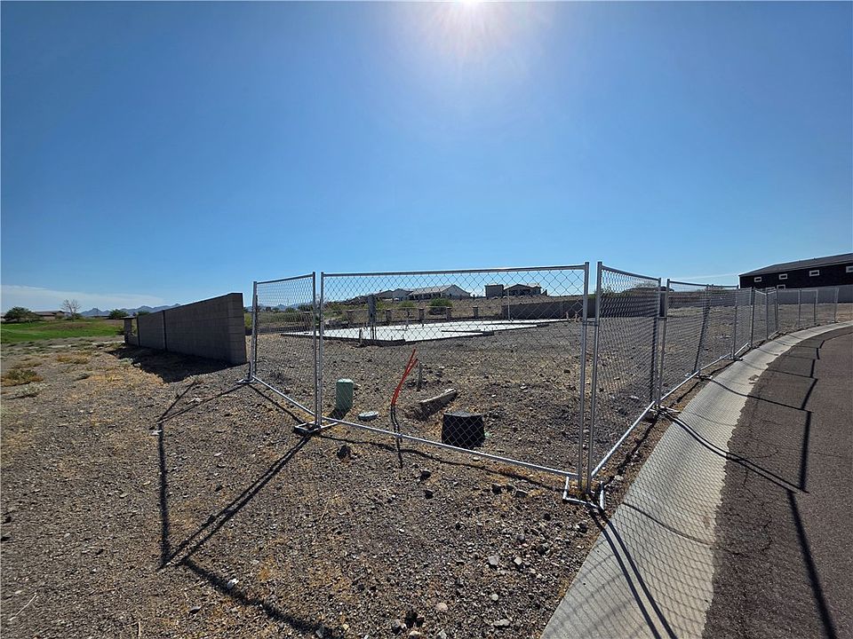 1st image of 2365 E Calle Toledo