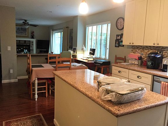 Kitchen with breakfast area