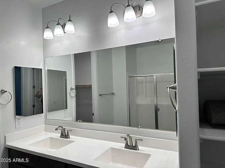 Owners Bathroom