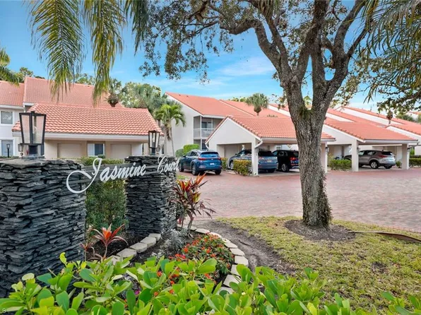 2305 Hidden Lake DR #3704, NAPLES, FL 34112