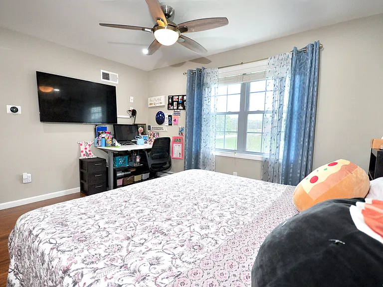 1 Katherine Way #1 — Photo 24