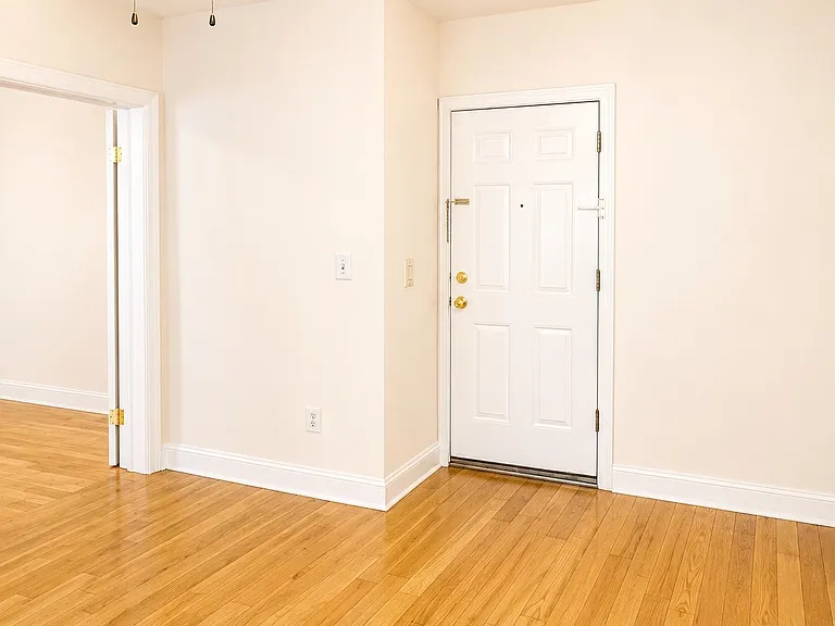 149 Bentley Ave #BS1 — Photo 14