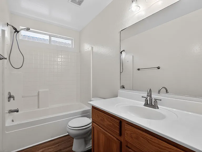 Guest Restroom