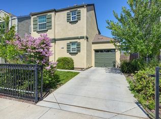 4422 Dry Creek Rd, Sacramento, CA 95838