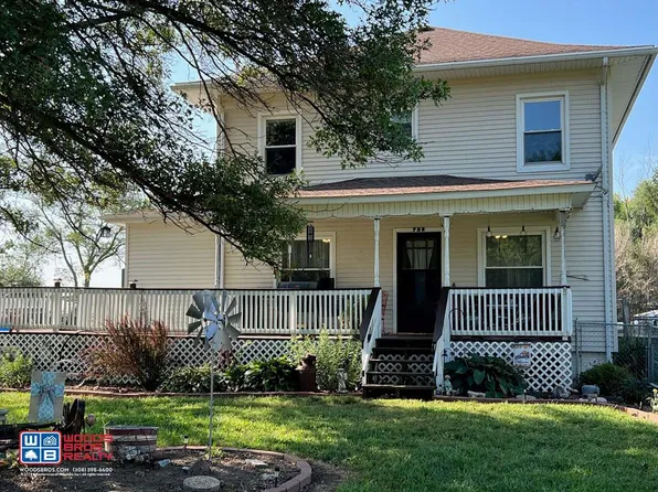 725 Beech St, Gresham, NE 68367