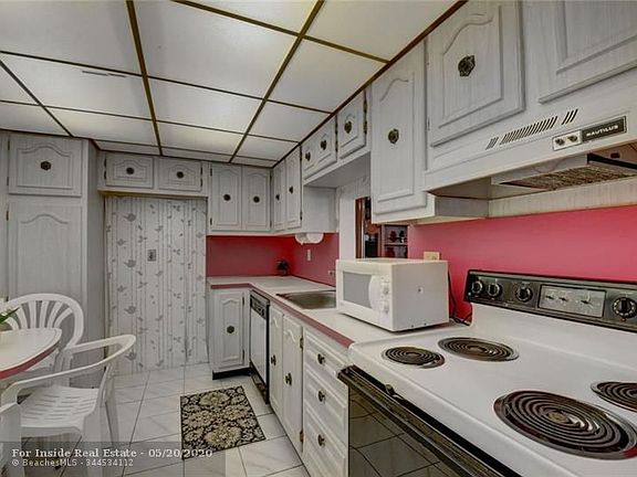 5th image of 4281 NW 41st St APT 412