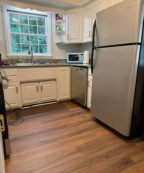 154 Bellwood Ln — Photo 4