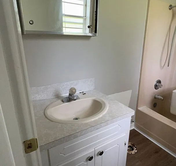 1416 Camelia Dr — Photo 4