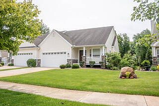 5th image of 4583 Devon Dr