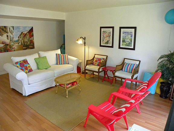 4th image of 3606 Lakeshore Dr APT A11