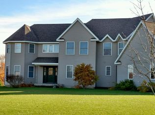 4423 Potters Rd, Ionia, MI 48846