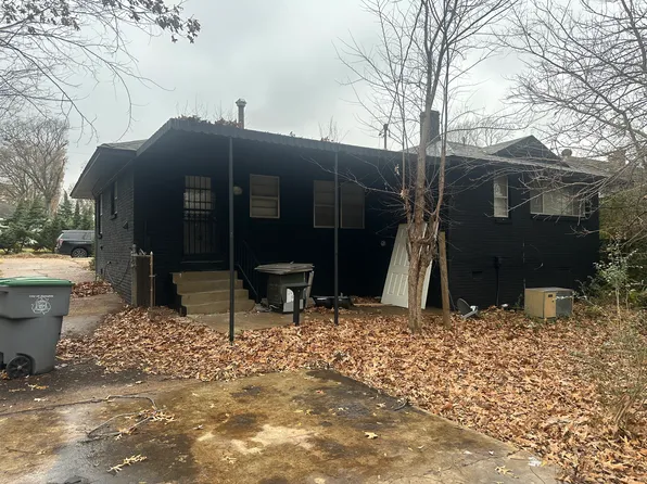 1300 Catalina Rd, Memphis, TN 38111
