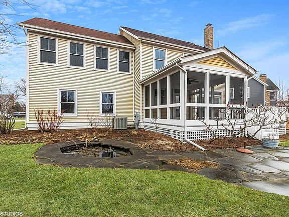 4th image of 1427 Wild Iris Ln